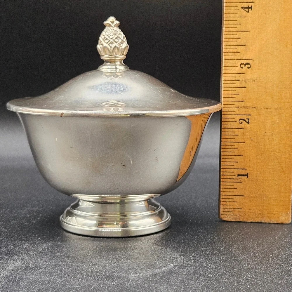 Vintage Silver Plated Footed Sugar Bowl with Pineapple Finial Lid Round Dish